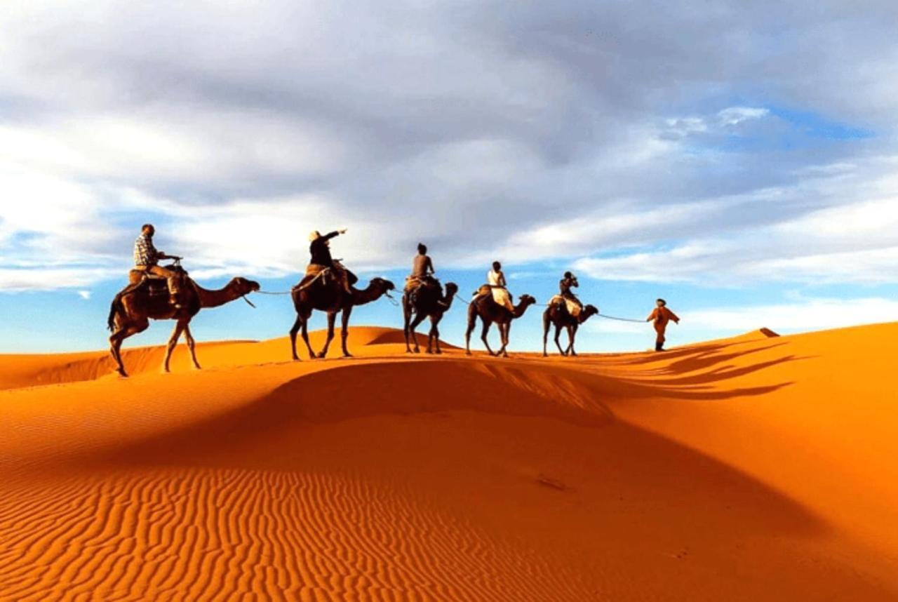 Desert Romantic Camp メルズーガ エクステリア 写真