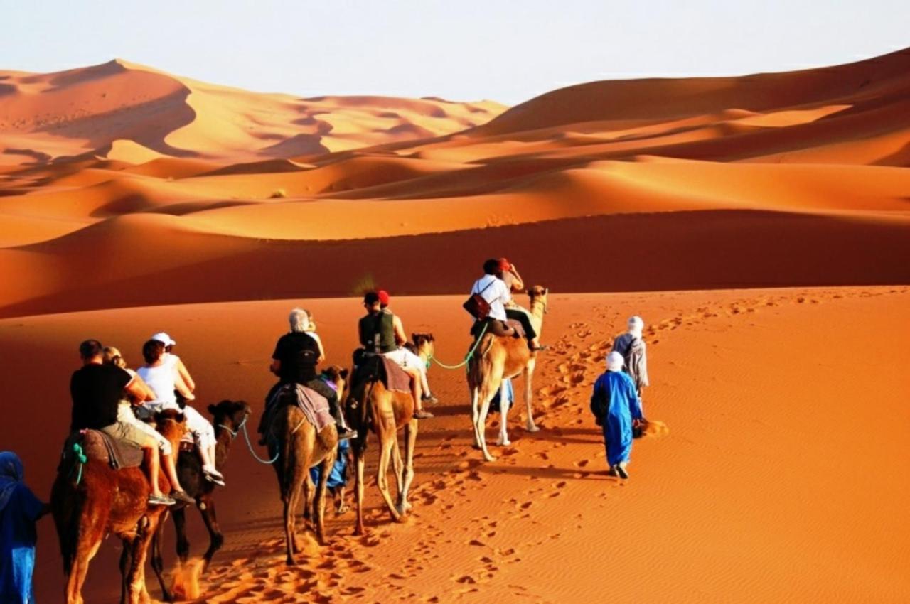 Desert Romantic Camp メルズーガ エクステリア 写真