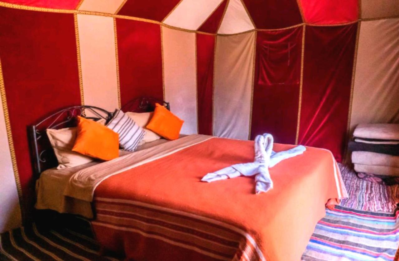 Desert Romantic Camp メルズーガ エクステリア 写真